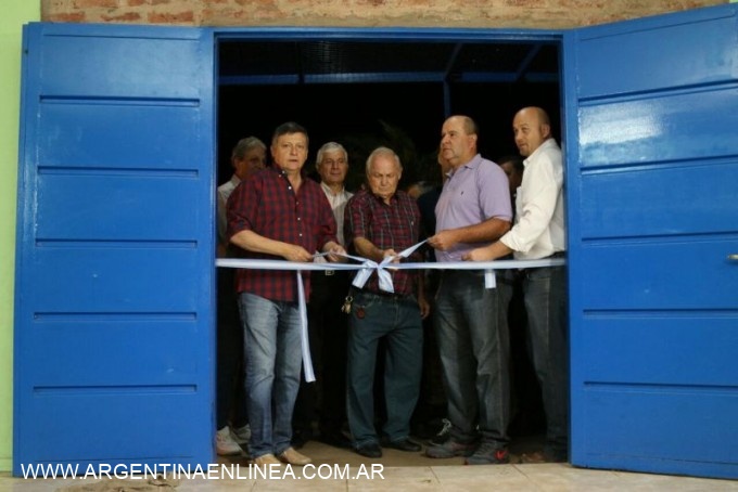 CON LA INAUGURACIÓN DE UN SUM, PEPPO MARCÓ EL APOYO A LA ASOCIACIÓN DE VETERANOS DE FUTBOL