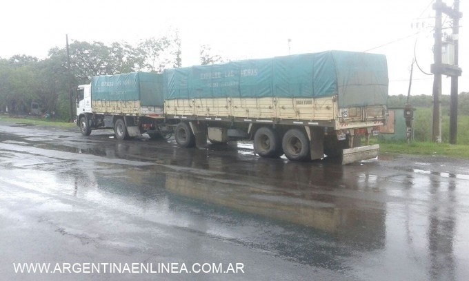 CAMINERA: DECOMISAN MERCADERIA NO HABILITADA PARA SU TRASLADO