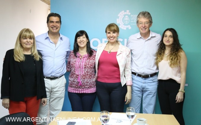 El municipio y la Legislatura suscribieron convenio para abordar la problemática del acoso laboral