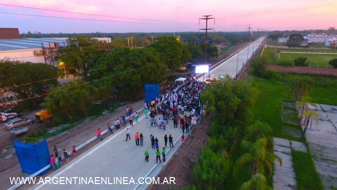 Capitanich inauguró 133.5 cuadras de pavimento en 2016, más de tres veces que la gestión anterior